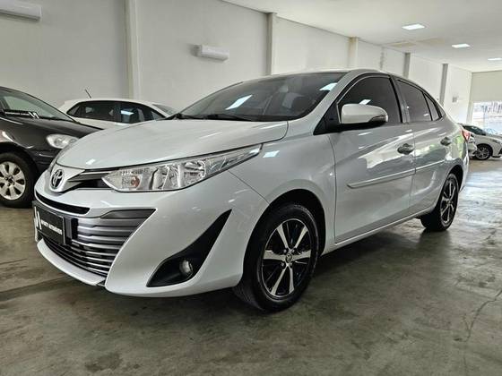 TOYOTA YARIS 1.5 16V FLEX XS CONNECT MULTIDRIVE
